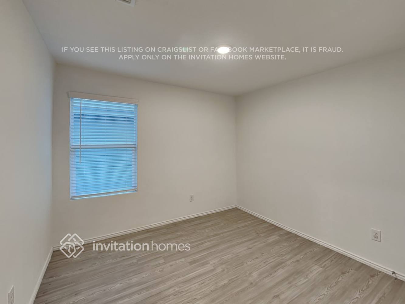 Building Photo - 6558 Runaway Row