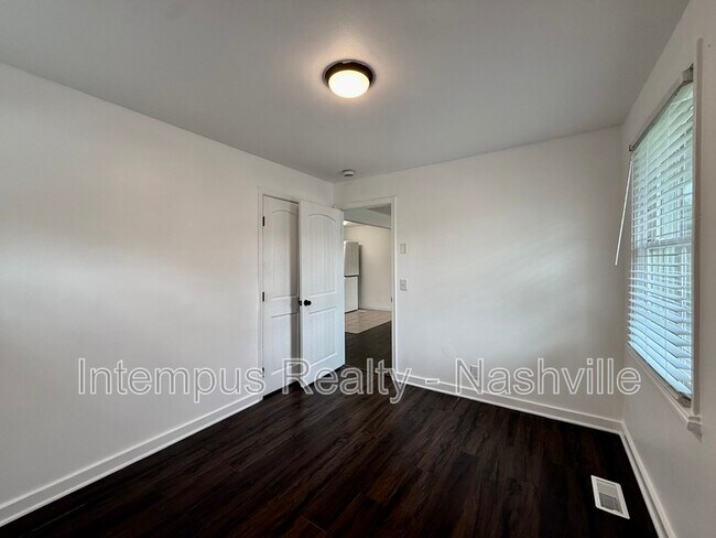 Building Photo - 2716 Herman St