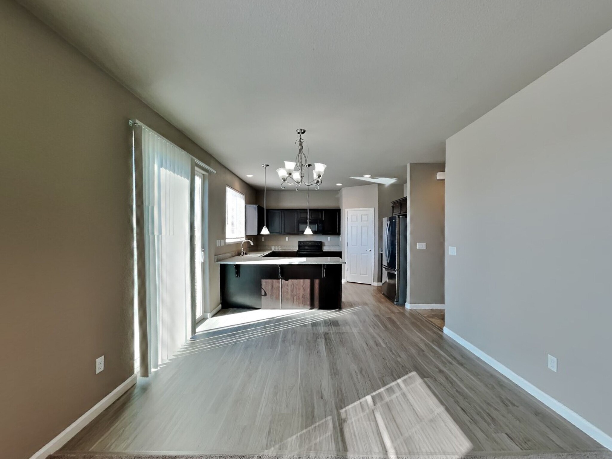 Building Photo - 3775 Thistledown Ct