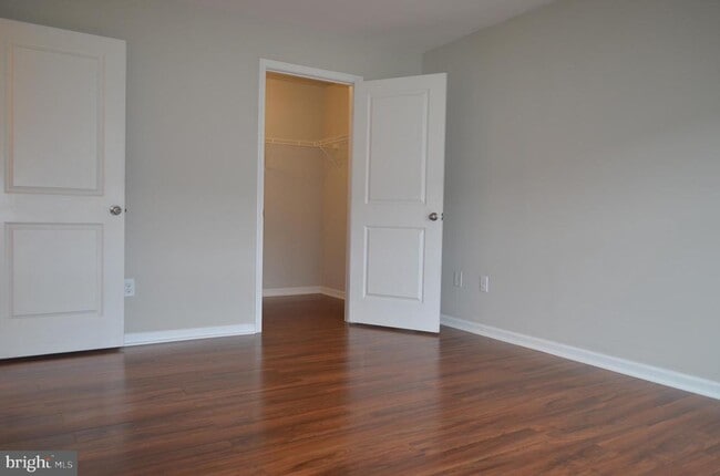 Building Photo - 1503 Hights Farm Rd S