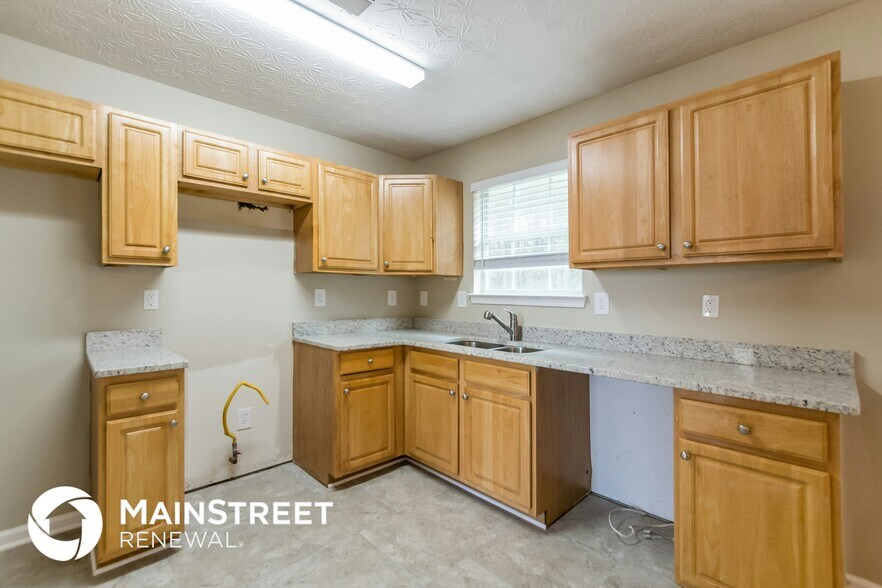 Building Photo - 3418 Newgold Ter