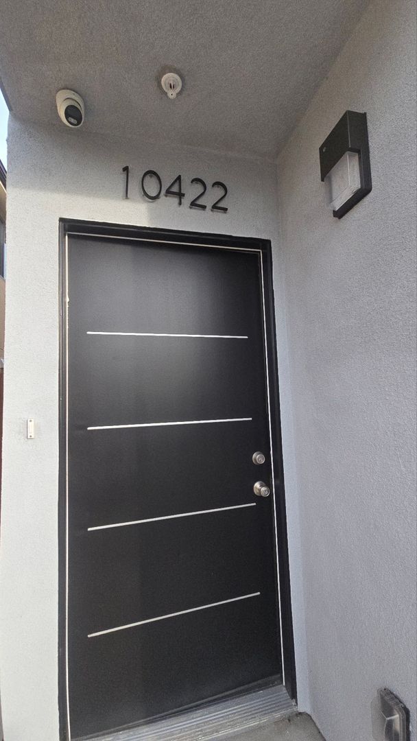 Building Photo - Graham(10422)