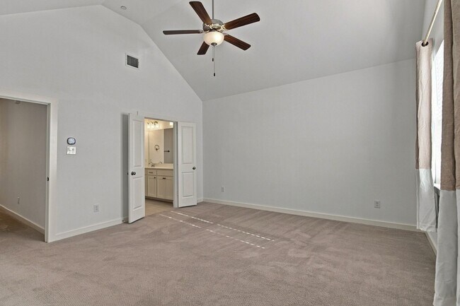 Building Photo - 3958 Sukay Dr