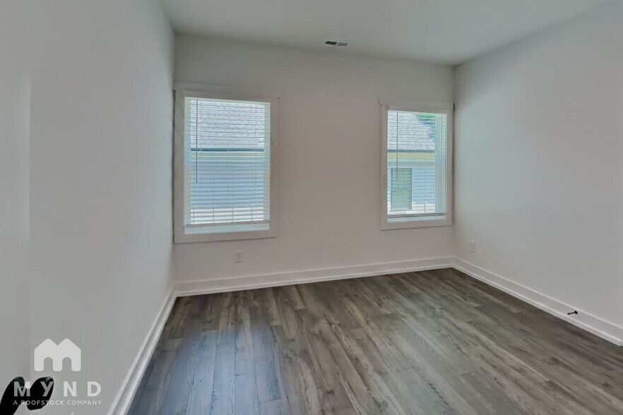 Building Photo - 1023 Trembeth Dr