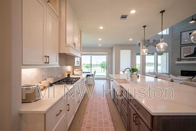 Building Photo - 244 Summer Sunrise Dr