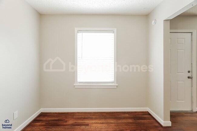 Building Photo - Just Renovated 3-Bed Brick Ranch - Ready for YOU to Move-In!