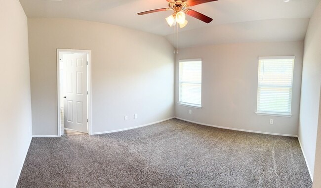 Building Photo - Available Now Beautiful 1 story, 4 bedroom, 2 bath, 2 car garage home with garage door opener and...