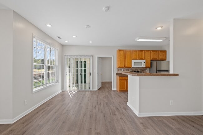 Building Photo - 1713 Kudrow Ln