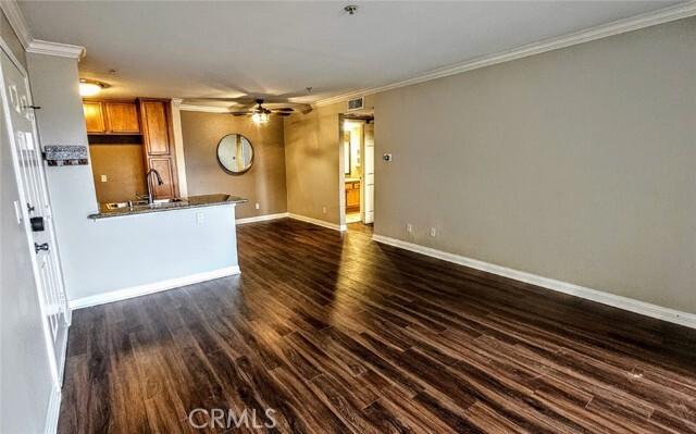Building Photo - 1020 Vista Del Cerro Dr