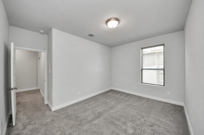 Building Photo - 28907 Ridge Valley Ct
