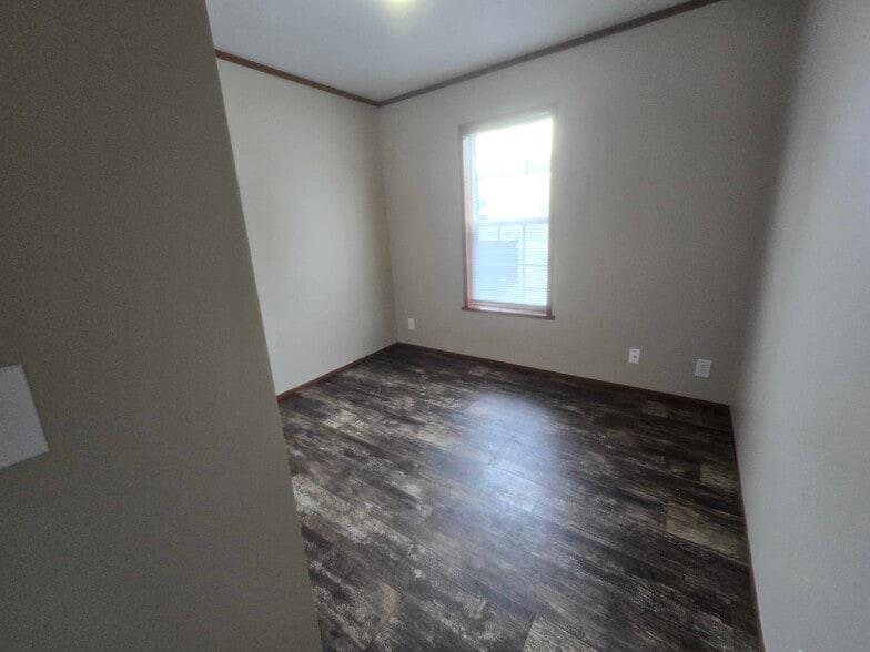 Building Photo - 3510 N 9th St