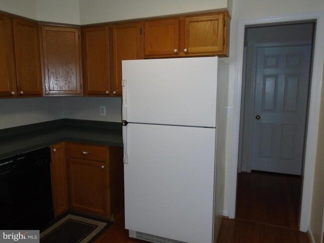 Building Photo - 10205 Tanager Ln