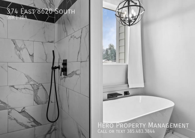 Building Photo - 374 8620 S