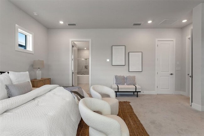 Building Photo - 8541 Ivy Stark Blvd