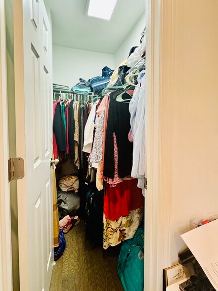 Building Photo - 326 Hammond St