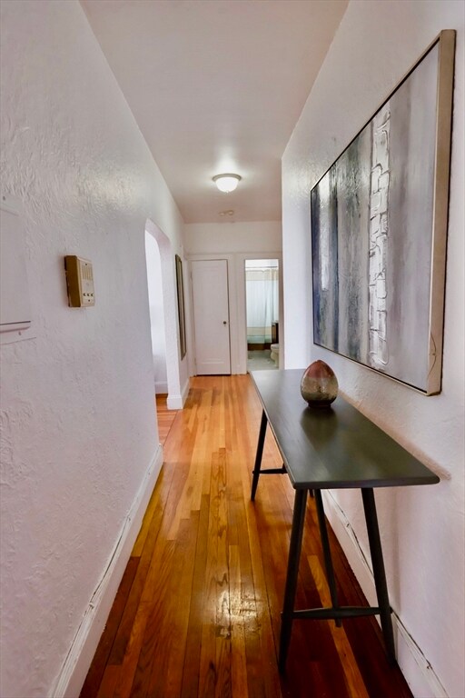 Building Photo - 36 Hillside Ave