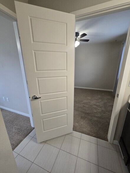 Building Photo - 9799 Dunning Cir