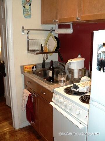 Building Photo - 41 Anderson St