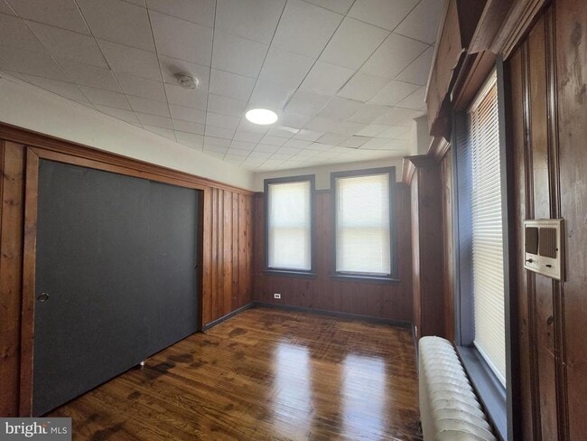 Building Photo - 633 E Allegheny Ave