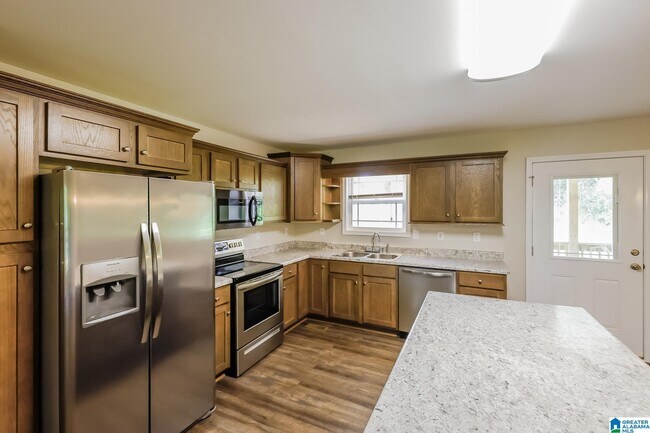 Building Photo - 3757 Graves Gap Rd