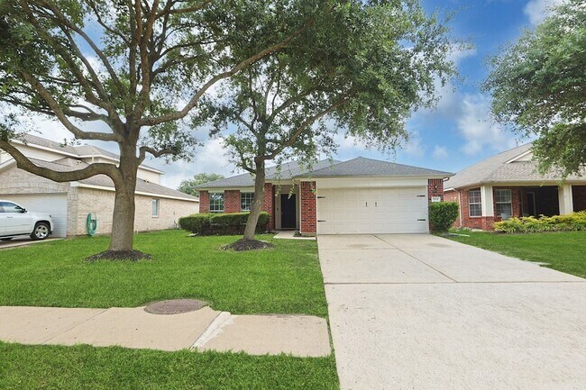 Building Photo - 9318 Castlegap Dr