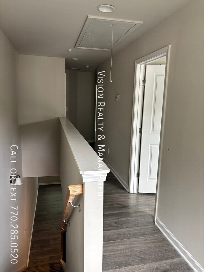Building Photo - 8331 Triple Crown Dr