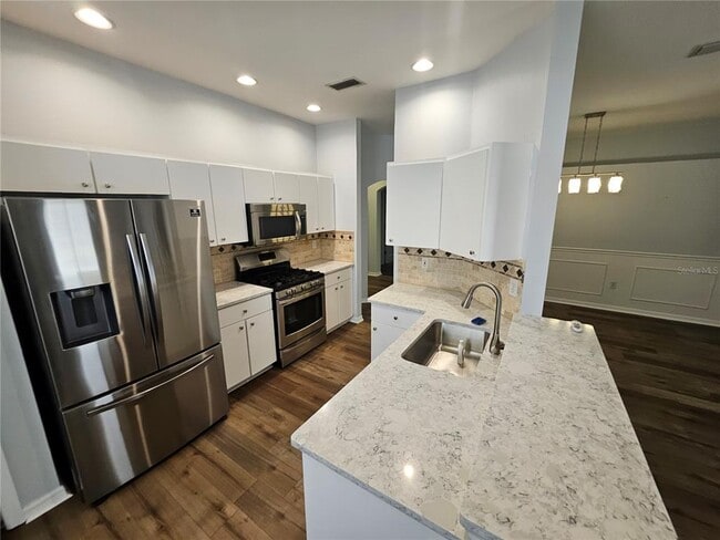 Building Photo - 7715 Bristol Park Dr