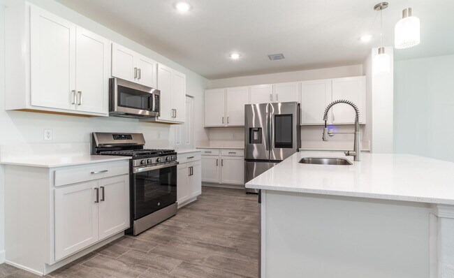 Building Photo - 6378 Windwood Wy