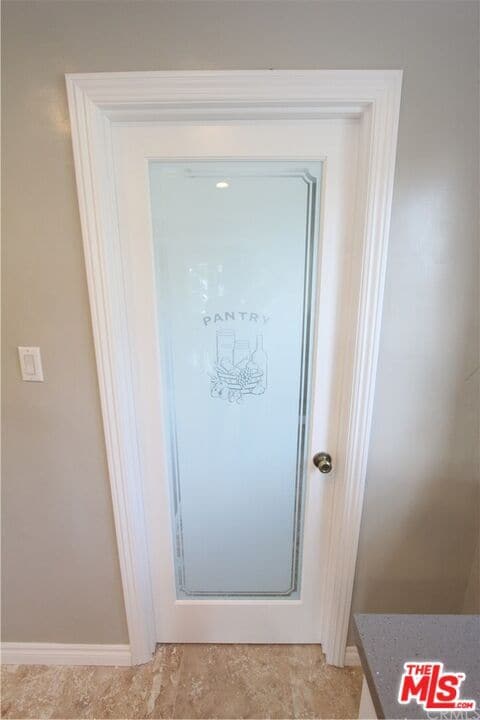 Building Photo - 3807 W 59th Pl