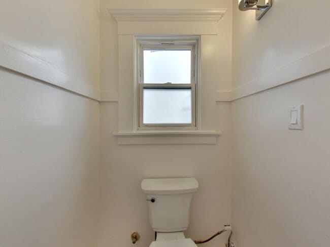 Building Photo - 1351-1353 5th Avenue (1233r)