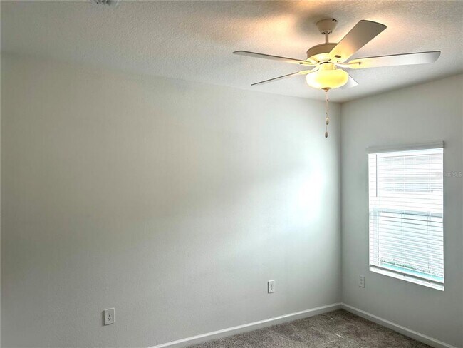 Building Photo - 4611 SW 83rd Lp