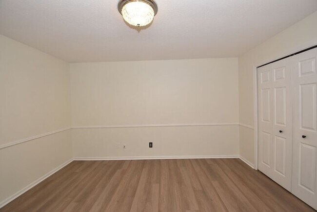 Building Photo - Cross Creek 4 bedroom home