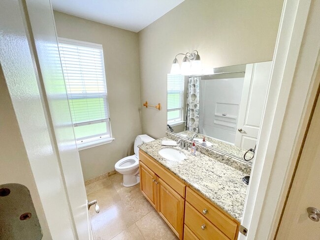 Building Photo - Elegant 1-Bedroom Retreat in Prestigious South Maui Neighborhood w/ Utilities Included – Availabl...