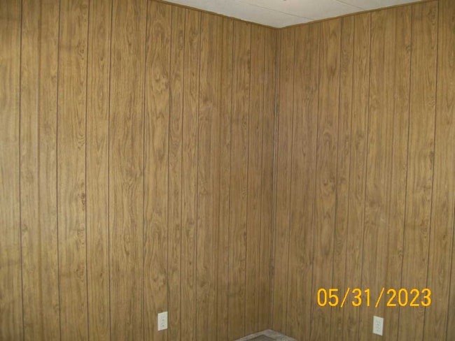 Building Photo - 13 Travertine Ln