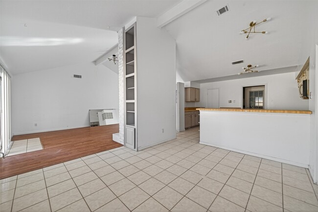 Building Photo - 22723 Timber Dust Cir