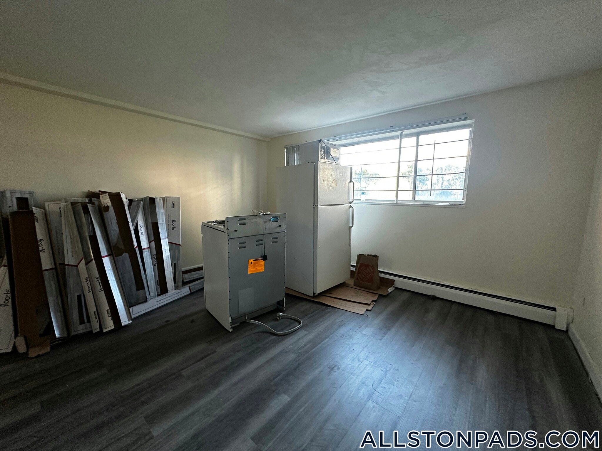 Building Photo - 90 Gardner St