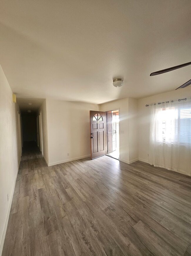 Building Photo - Beautiful and Large Country Home in Kamuela