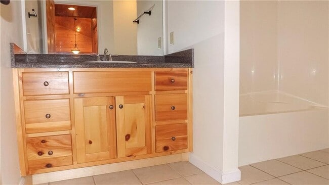 Building Photo - 103 K D Ln