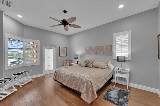 Building Photo - 2436 Deborah Dr