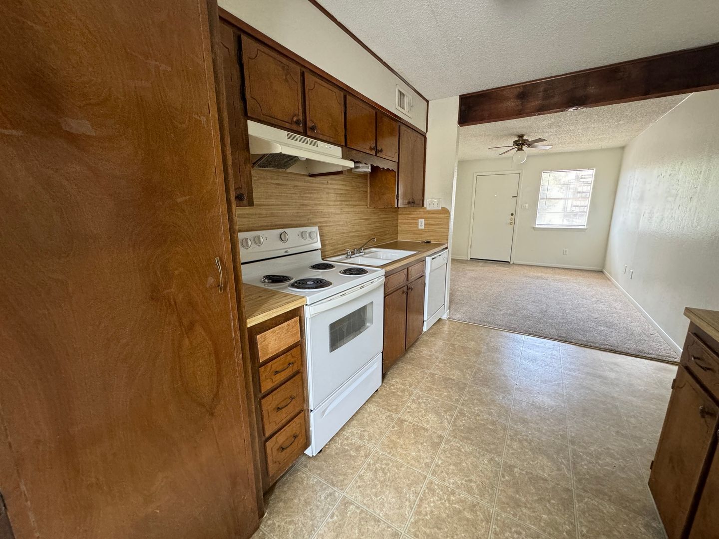 Building Photo - 917 N 7th St