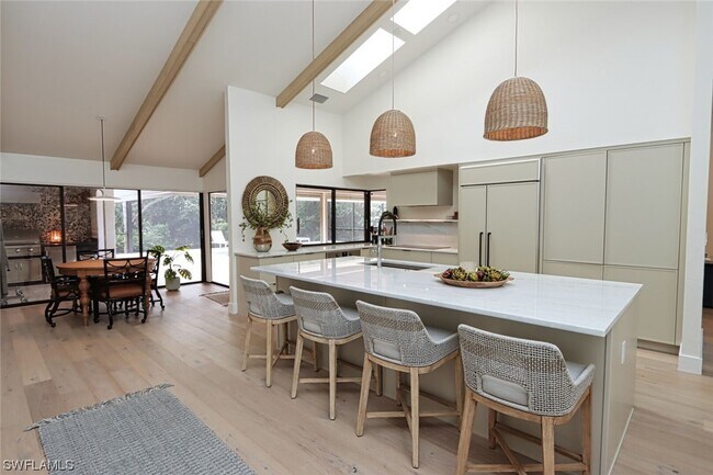 Building Photo - 3331 Riverpark Ct