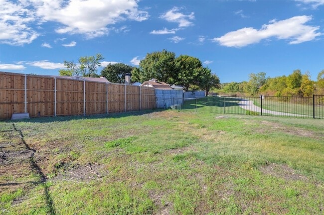 Building Photo - 3719 Furneaux Ln