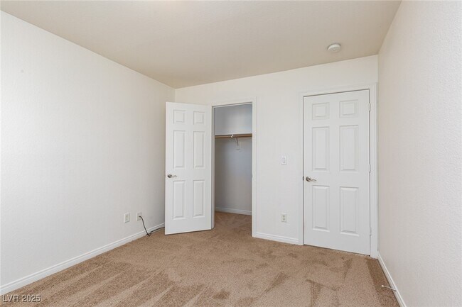 Building Photo - 7862 Midnight Ride St