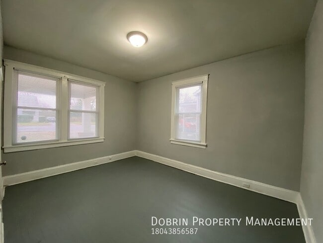 Building Photo - 2311 Royall Ave