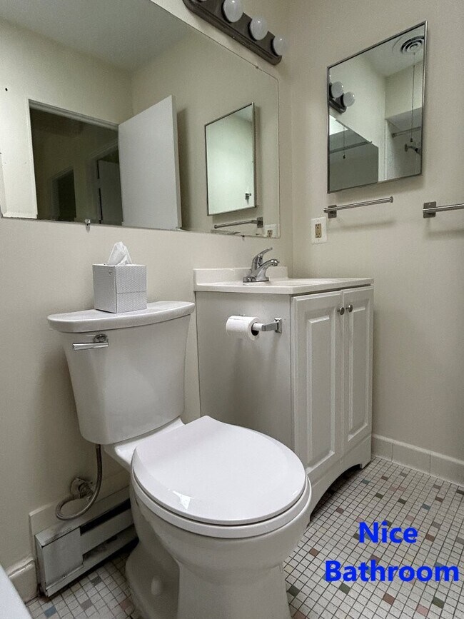 Bathroom - 408 Montgomery Ave