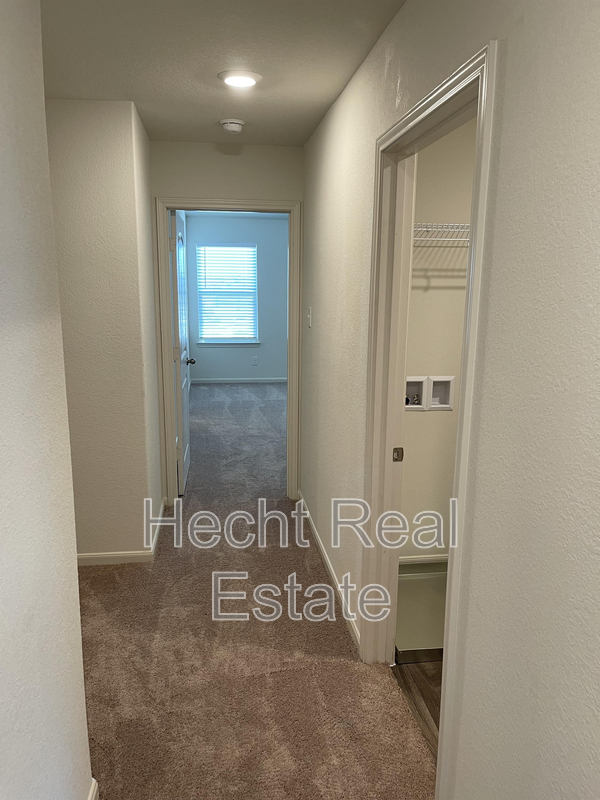 Building Photo - 11022 Chatham Ct