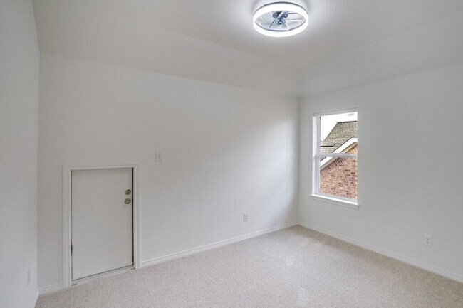 Building Photo - 1132 Spring Gulch Ln