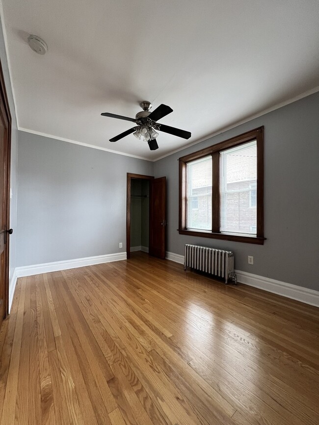 Building Photo - 5044 W 30th St