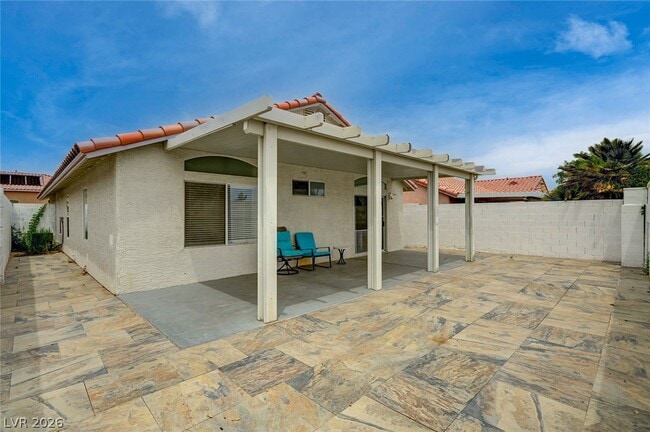 Building Photo - 8127 Chambersberg St