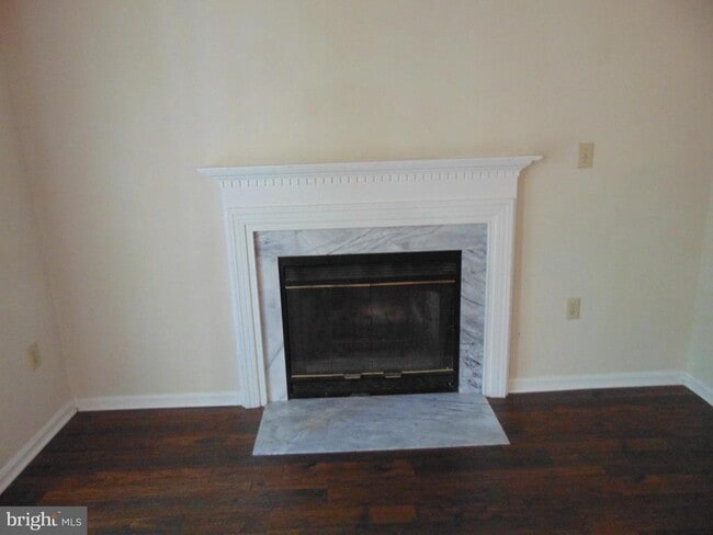 Building Photo - 6638 Antelope Ct